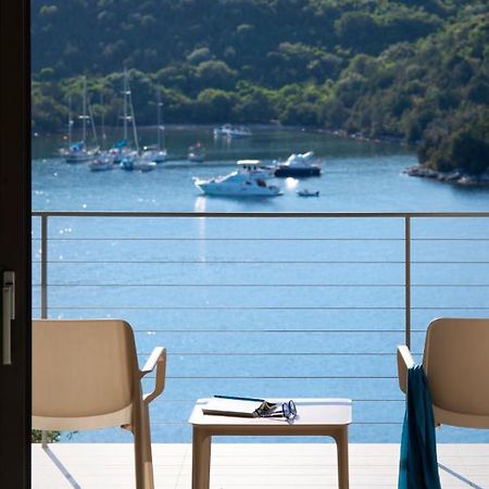 Sivota Deamaris Luxury Boutique Hotel Exterior photo