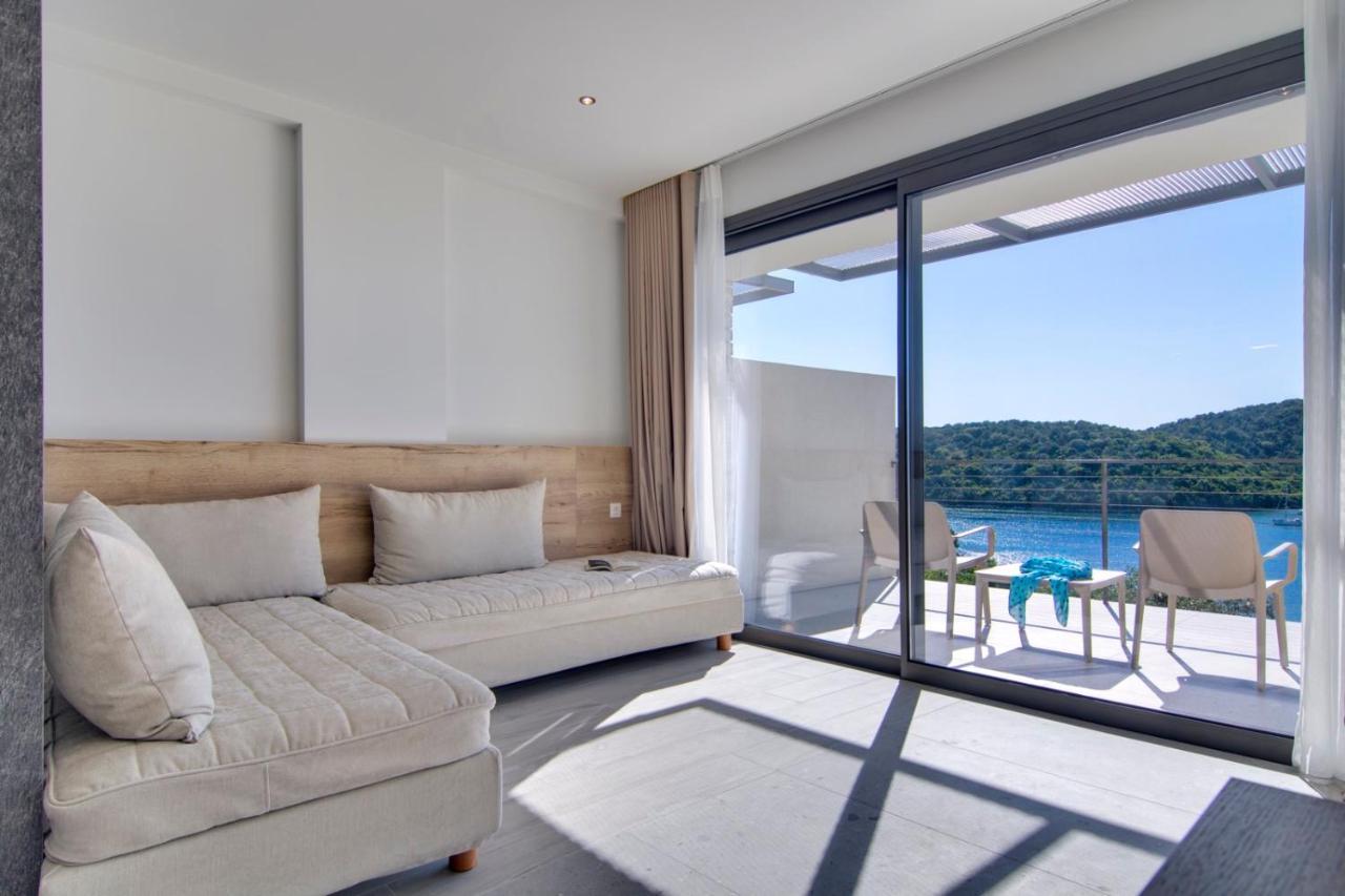 Sivota Deamaris Luxury Boutique Hotel Exterior photo