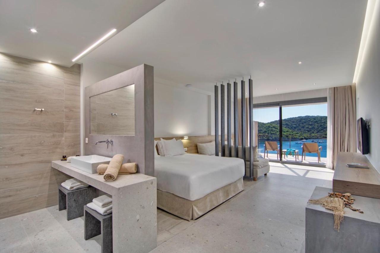 Sivota Deamaris Luxury Boutique Hotel Exterior photo